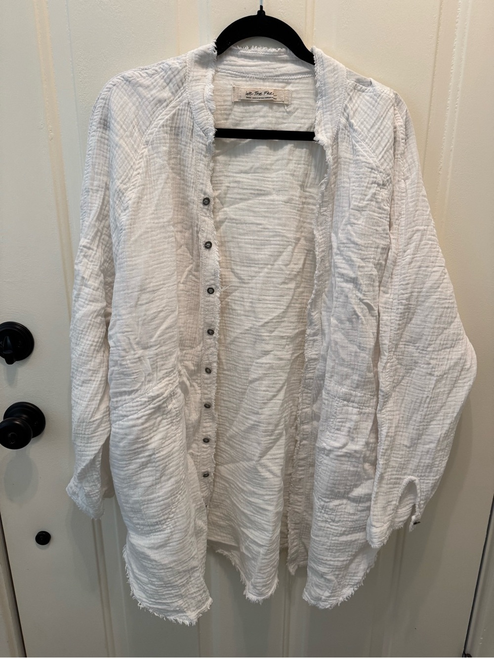 We The Free White Button-Front Textured Long-Sleeve Shirt
